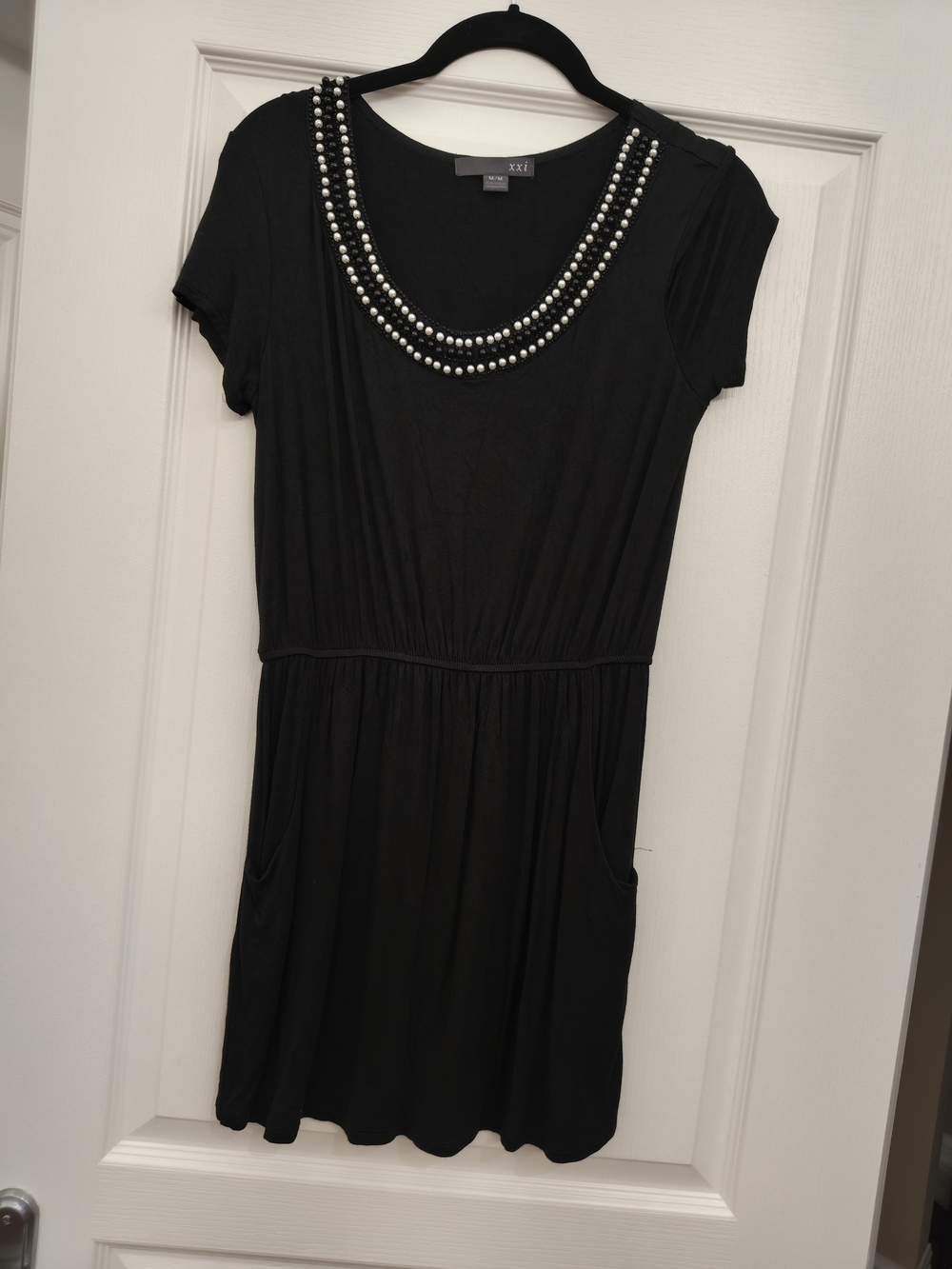 Y2K Forever 21 Black Short-Sleeve Tunic with Pearl Neckline